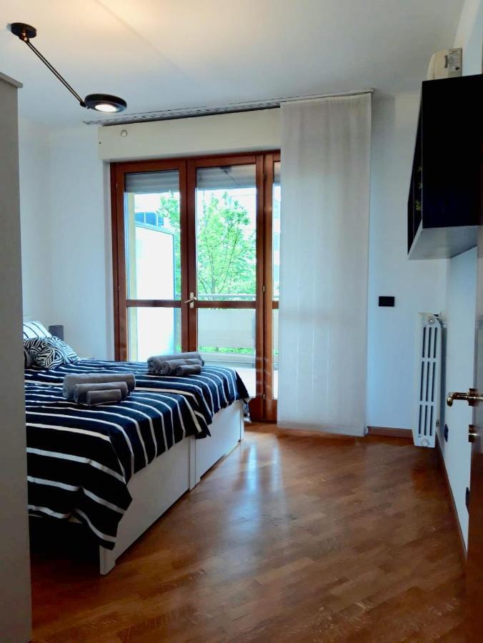 Bedandbreakfast Eni Torri Lombarde San Donato Bbqueen Сан-Донато-Миланезе Экстерьер фото