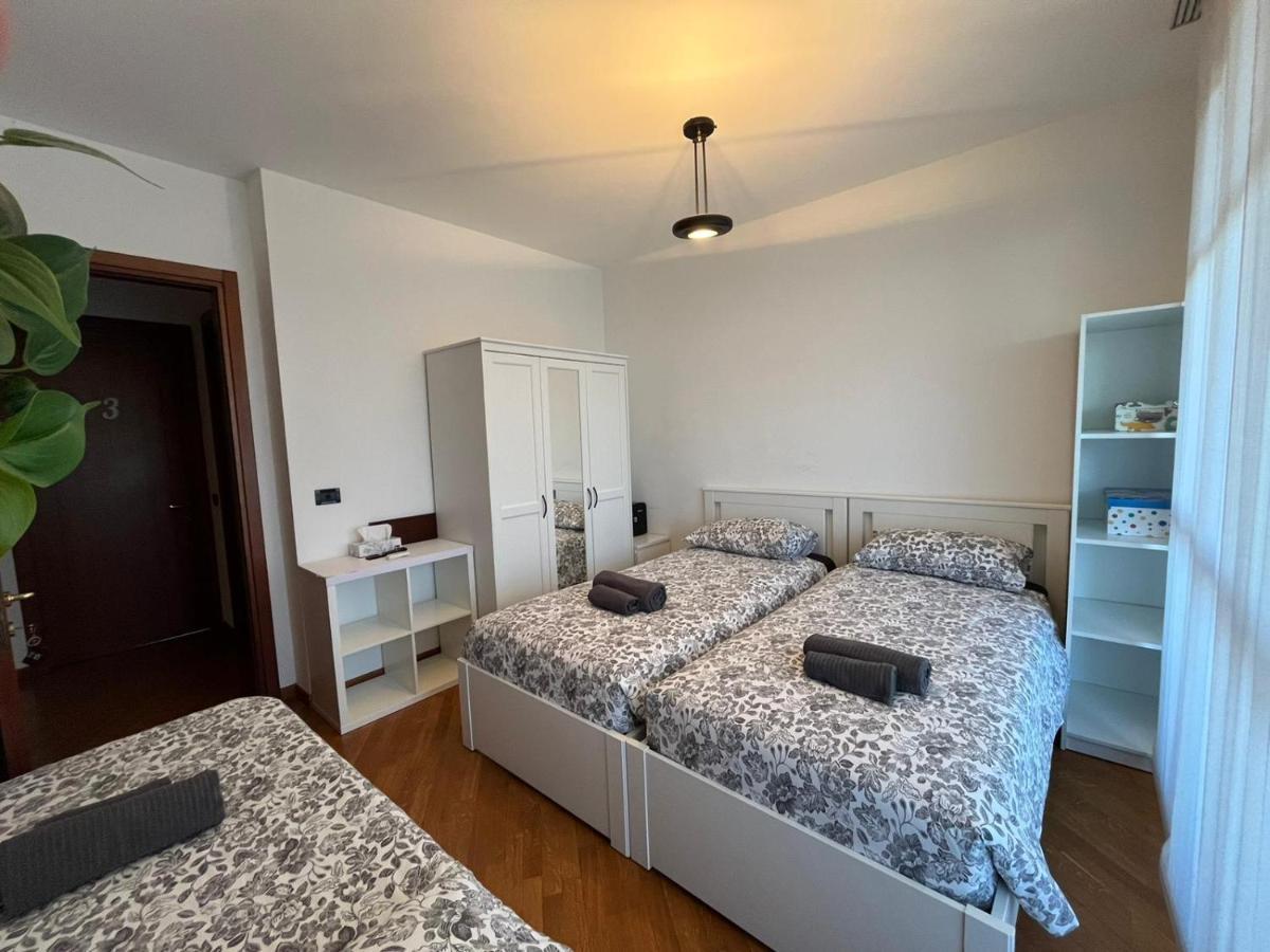 Bedandbreakfast Eni Torri Lombarde San Donato Bbqueen Сан-Донато-Миланезе Экстерьер фото